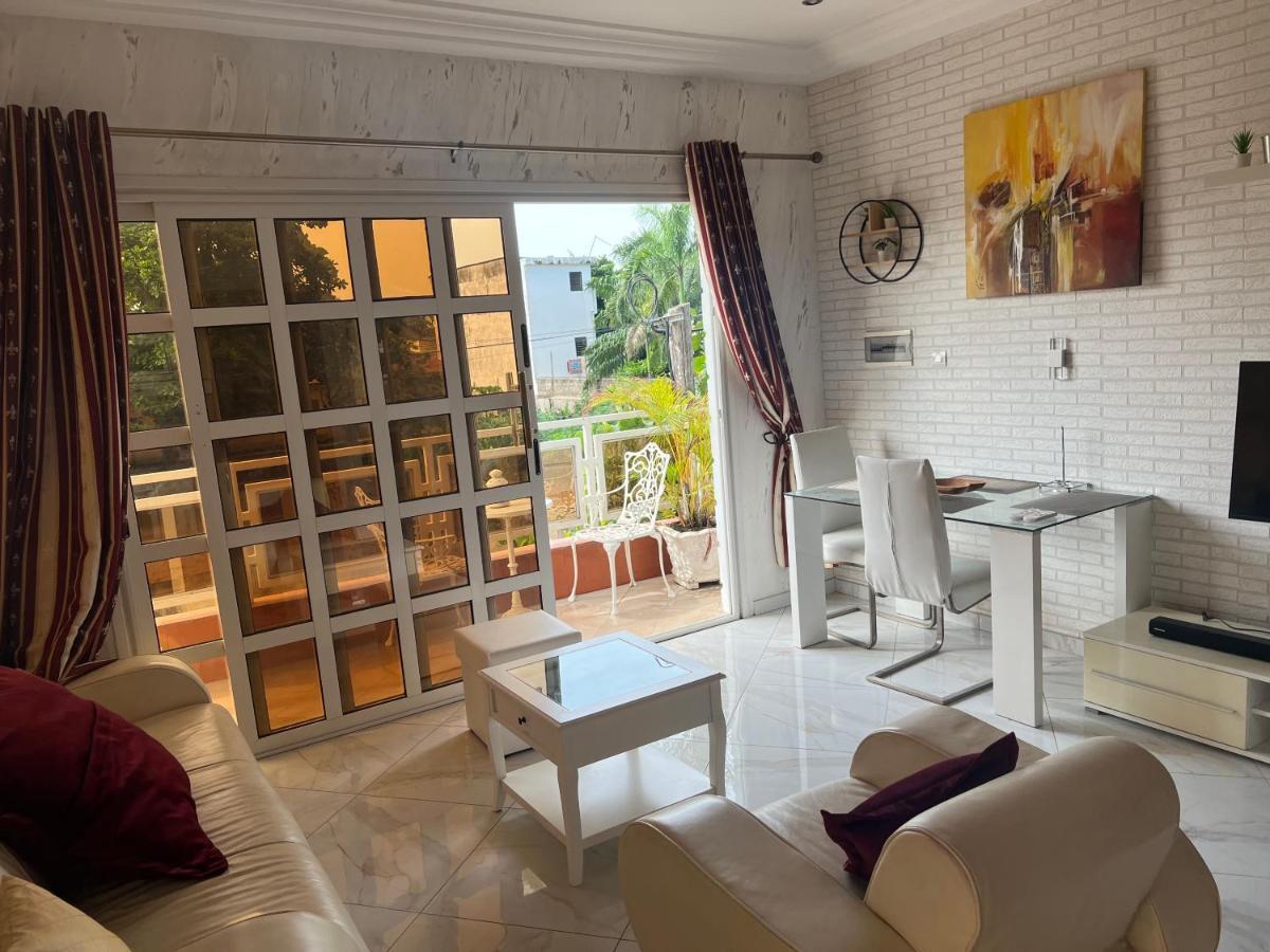 Appartement Altona Λομέ Εξωτερικό φωτογραφία